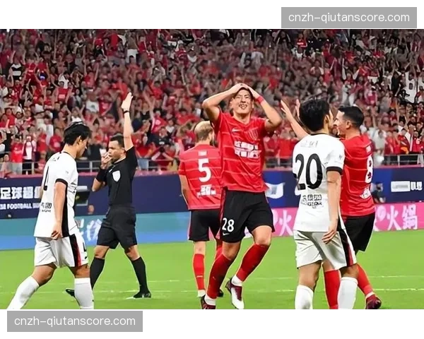 成都蓉城新帅阿洛伊西首秀失利 战术体系调整面临磨合挑战